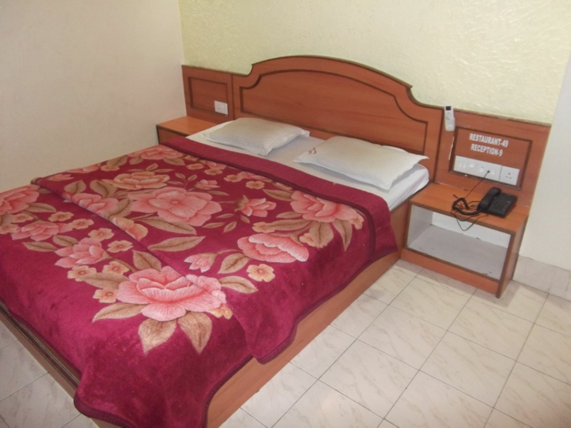 Hotel Ravikant Πούνε Εξωτερικό φωτογραφία